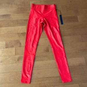 Carbon 38 Takara Shine Leggings Red